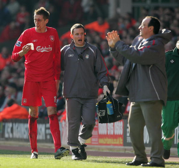 切马：比起布斯克茨，我觉得自己更像罗德里（切马：与其说像布斯克茨，不如说更像罗德里）