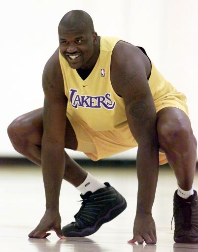 贝弗利加盟希腊联赛首战精彩回顾（贝弗利在希腊联赛的处子战精彩集锦）