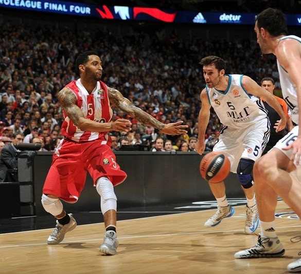 媒体：国安没有河南的高额奖金加持，王刚、池忠国等人或迎告别战（媒体：未获河南队高额奖金助力，国安王刚、池忠国等或将上演告别战）