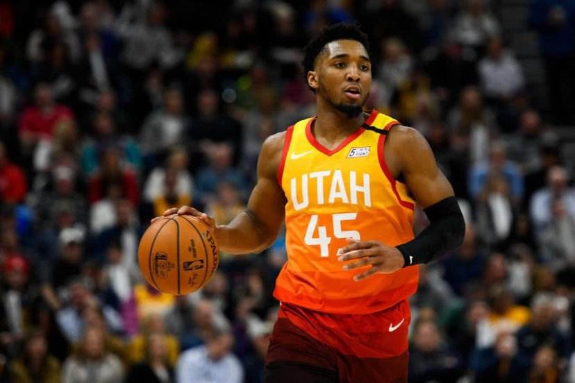 体坛周报：赵睿亮剑初试锋芒 北京“梦之队”静待完全体合体（体坛周报：赵睿初露锋芒，北京“梦之队”静候完全体成形）