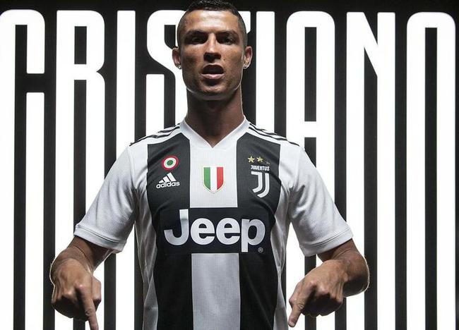 卡卢卢：斯帕莱蒂要求很高；我们可以随时切换三后卫或四后卫（卡卢卢：斯帕莱蒂要求严格，三四后卫切换自如）