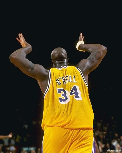 球星打到对手完全没有办法（球星火力全开，令对手束手无策）