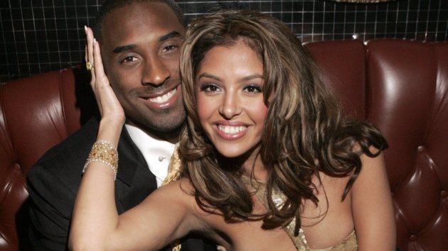 足球英超球迷怒喷转播商调整赛程（英超球迷怒批转播商调整赛程）