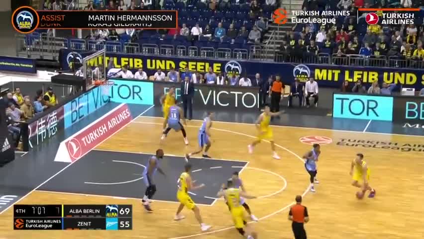 俄媒：俄罗斯足协否认筹办替代世界杯赛事，表示该消息不属实（俄媒：俄足协否认筹办世界杯替代赛，称相关消息不实）