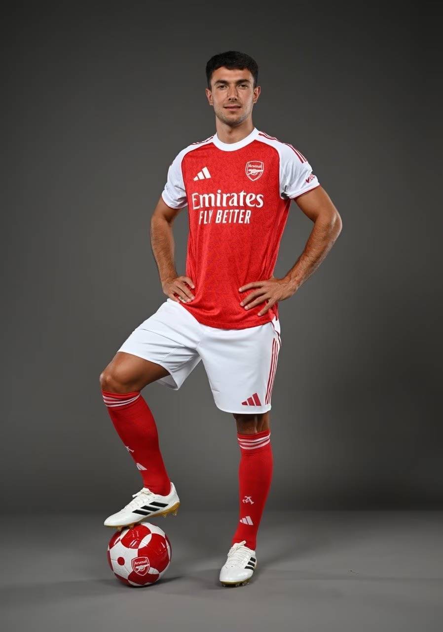 勇士vs太阳首发：库里&巴特勒大战布克&狄龙（勇士VS太阳首发阵容：库里携巴特勒迎战布克与狄龙）