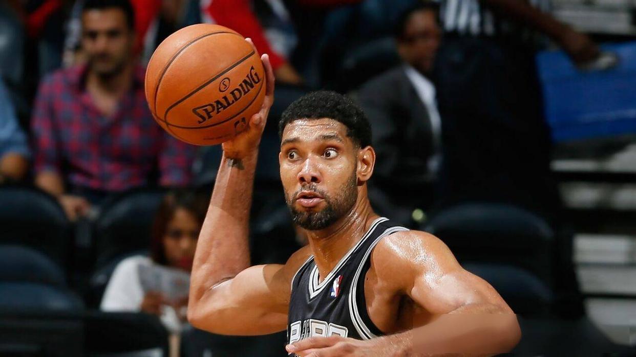 詹姆斯谈里夫斯表现：他有天赋又很勤奋，由衷为他感到开心（詹姆斯盛赞里夫斯：天赋兼勤勉，我真心替他高兴）