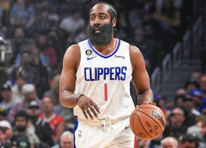 名记：联盟内许多人认为拉梅洛·鲍尔是“NBA中最不严肃的球员”（知名记者：联盟内多人称拉梅洛·鲍尔为NBA最不认真球员）