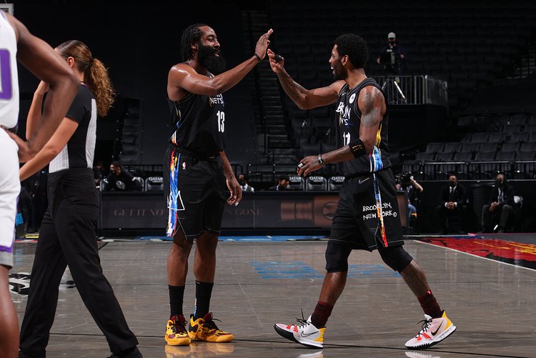 图片报：格雷茨卡大概率不会续约，拜仁已在寻找其替代者（图片报：格雷茨卡续约前景渺茫，拜仁已着手物色接班人）