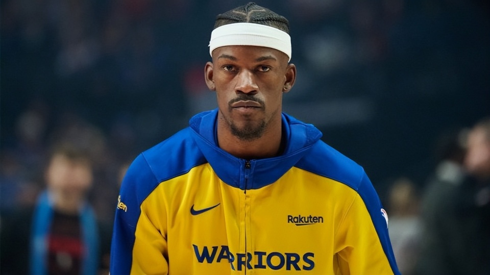 西媒：拉菲尼亚成巴萨非卖品，本赛季欲率队夺欧冠+世界杯（西媒称巴萨将拉菲尼亚列为非卖品，今季盼其带队冲击欧冠与世界杯）