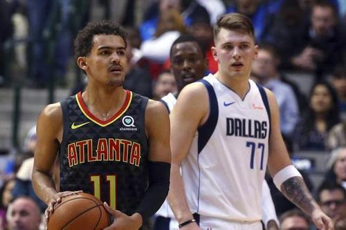 记者：因伤落选的马斯坦托诺仍加入阿根廷队的训练营（记者：尽管因伤未入选，马斯坦托诺仍赴阿根廷队训练营）